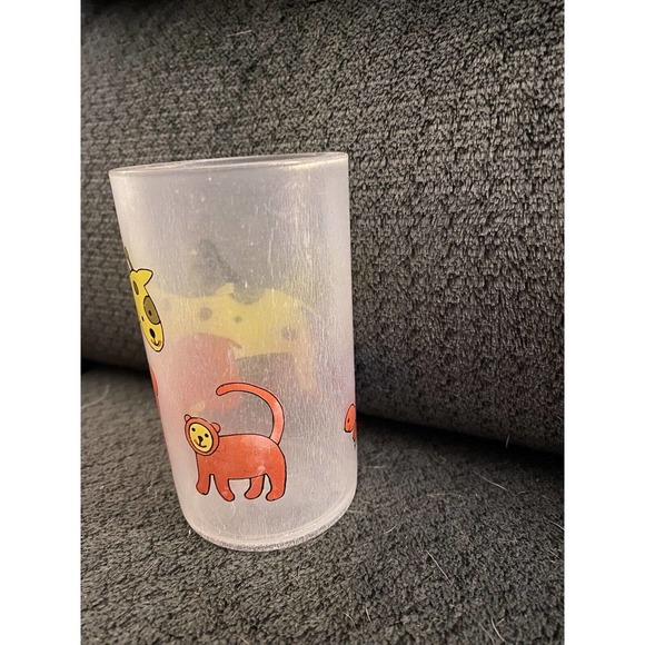 Selandia Designs Child's 8 oz Acrylic Glasses Milk Juice ~Annie's Zoo Used - Picture 3 of 4